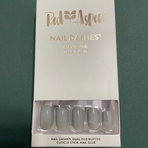 Red Aspen Nail Dash
